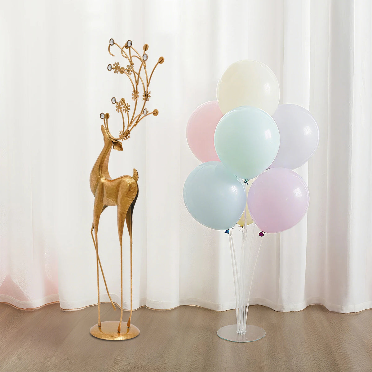 Metal Deer Figurine Statue for Elegant Indoor Holiday Decor